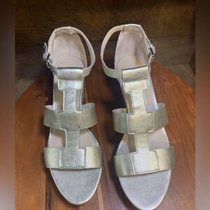 Franco Sarto womens sandals. Inv 5428d